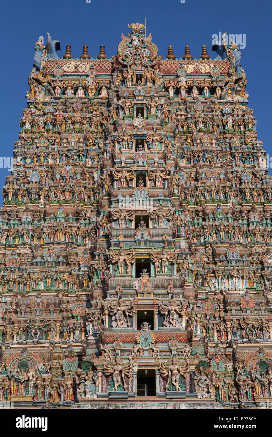 Gopuram au Temple Sri Meenakshi à Madurai Banque D'Images