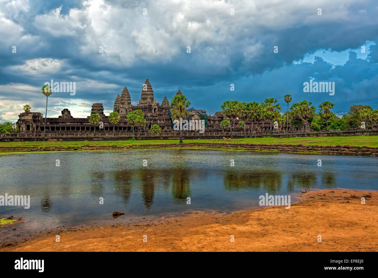 Coucher du soleil sur Angkor Wat Banque D'Images