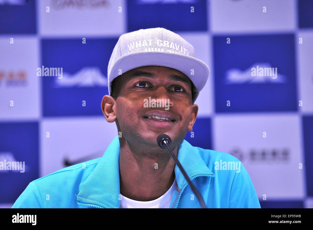 Shanghai, Chine. 15 mai, 2015. MUTAZ ESSA BARSHIM sauteur, Qatar - au cours d'une conférence de presse au Centre des médias de l'Shanshai Stadium. Credit : Marcio Machado/ZUMA/Alamy Fil Live News Banque D'Images