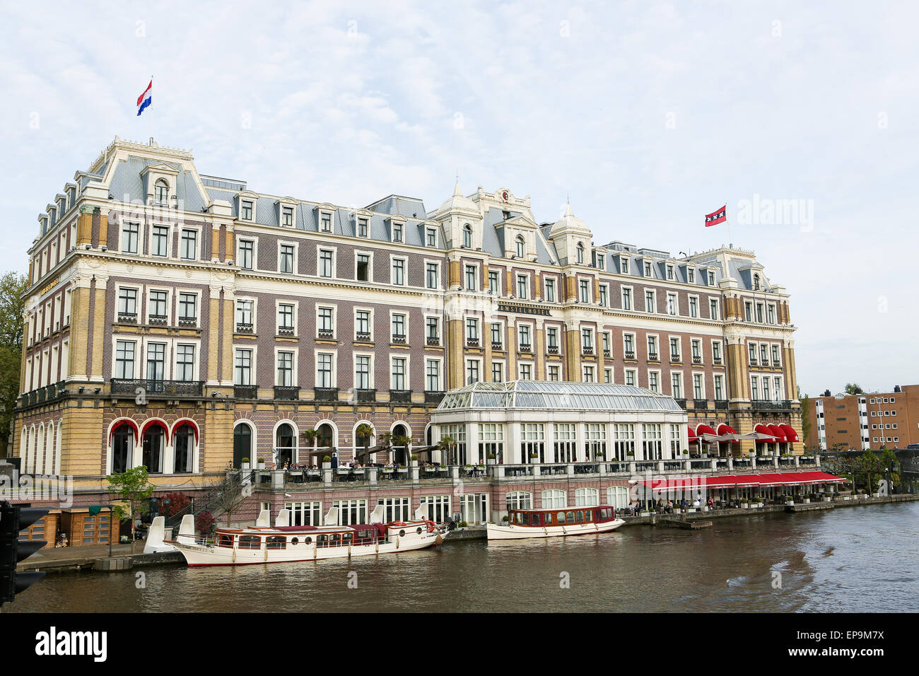 AMSTERDAM, Pays-Bas - 11 MAI 2015 : Hôtel Amstel célèbre dans le centre d'Amsterdam, aux Pays-Bas. Banque D'Images