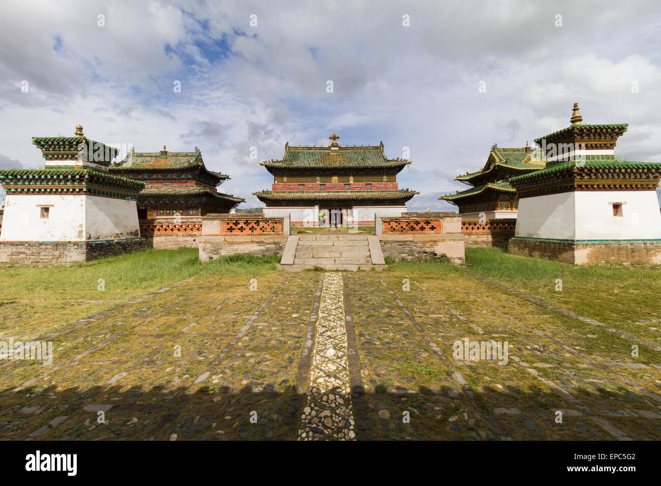 Tombes et temples de Zuu monastère Erdene Zuu, Karakorum (Kharkhorin), Mongolie, Province Övörkhangai Banque D'Images