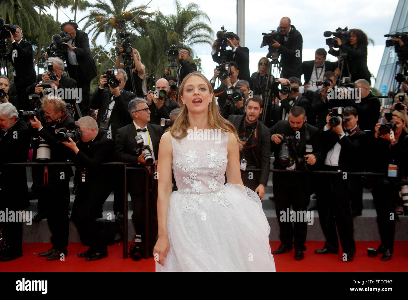 L'actrice allemande Heike Makatsch lors de la première de l'homme irrationnel à la 68e Assemblée annuelle du Festival du Film de Cannes au Palais des Festivals de Cannes, France, le 15 mai 2015. Photo : Hubert Boesl - PAS DE SERVICE DE FIL Banque D'Images