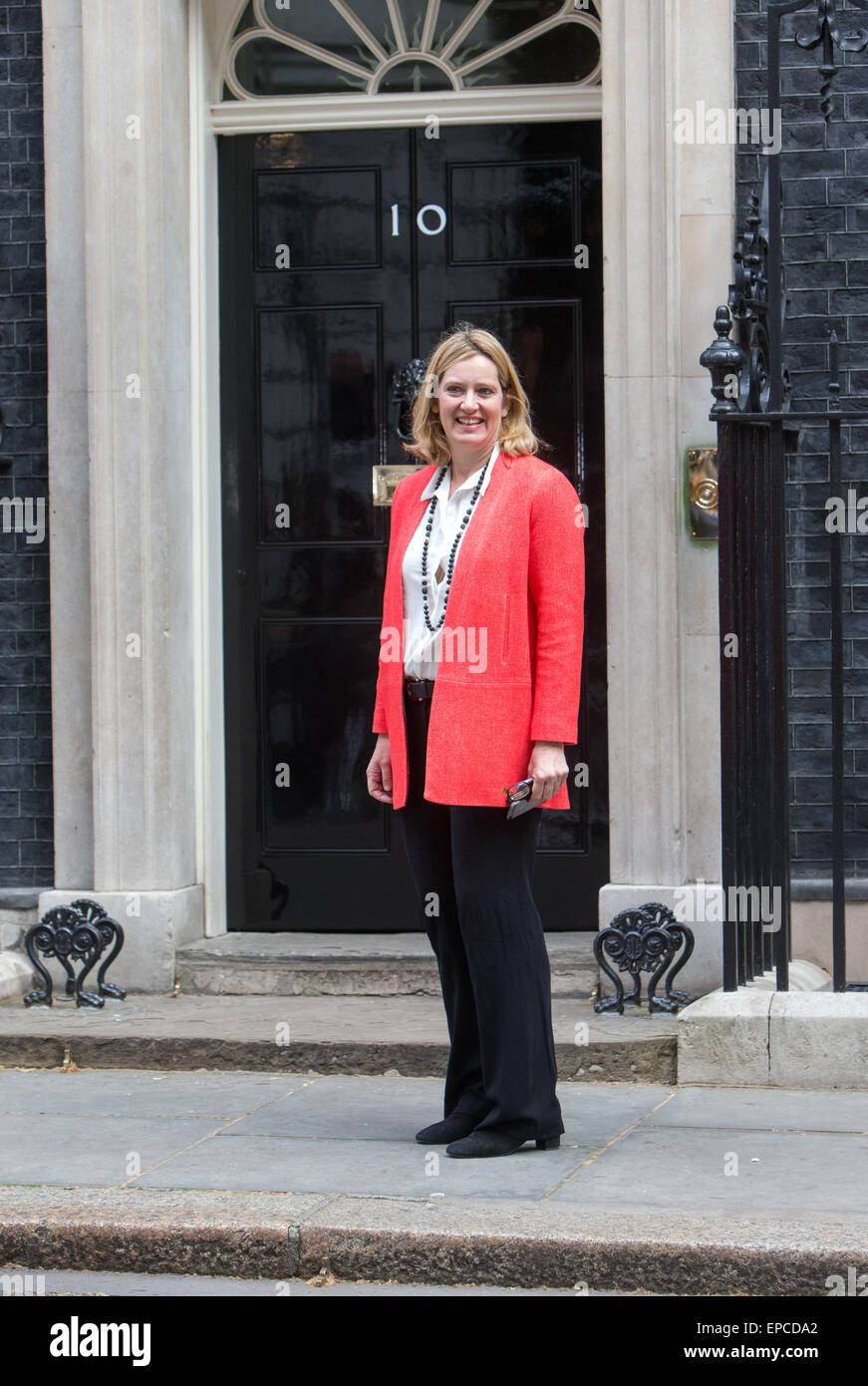 L'Amber Rudd,ministre de l'énergie et le changement climatique, arrive à Downing Street pour sa première réunion après le remaniement ministériel Banque D'Images