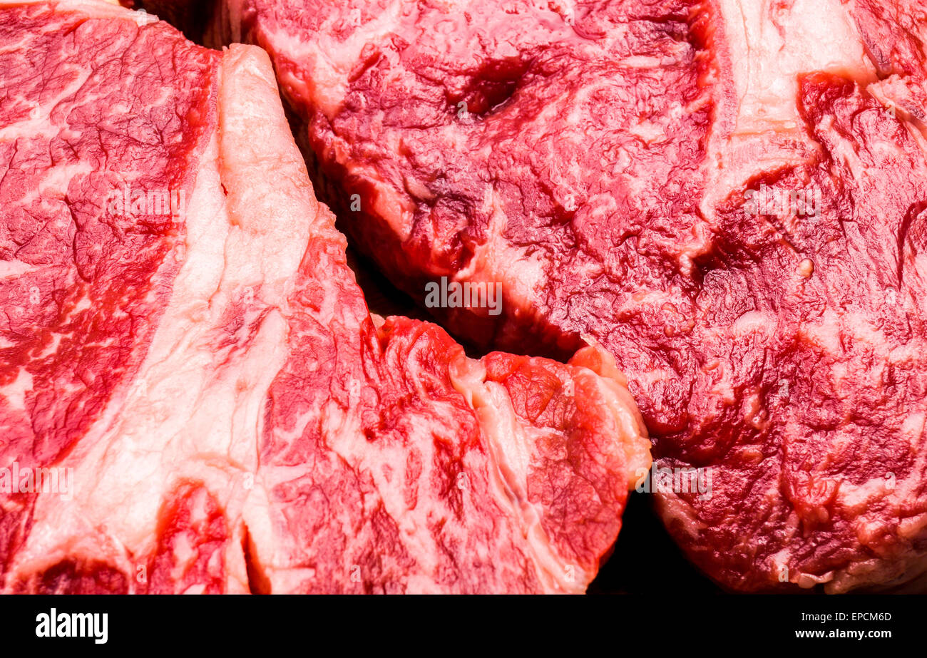 La viande de boeuf cru, organique, rouge steak Kobe gras pour la cuisson Banque D'Images