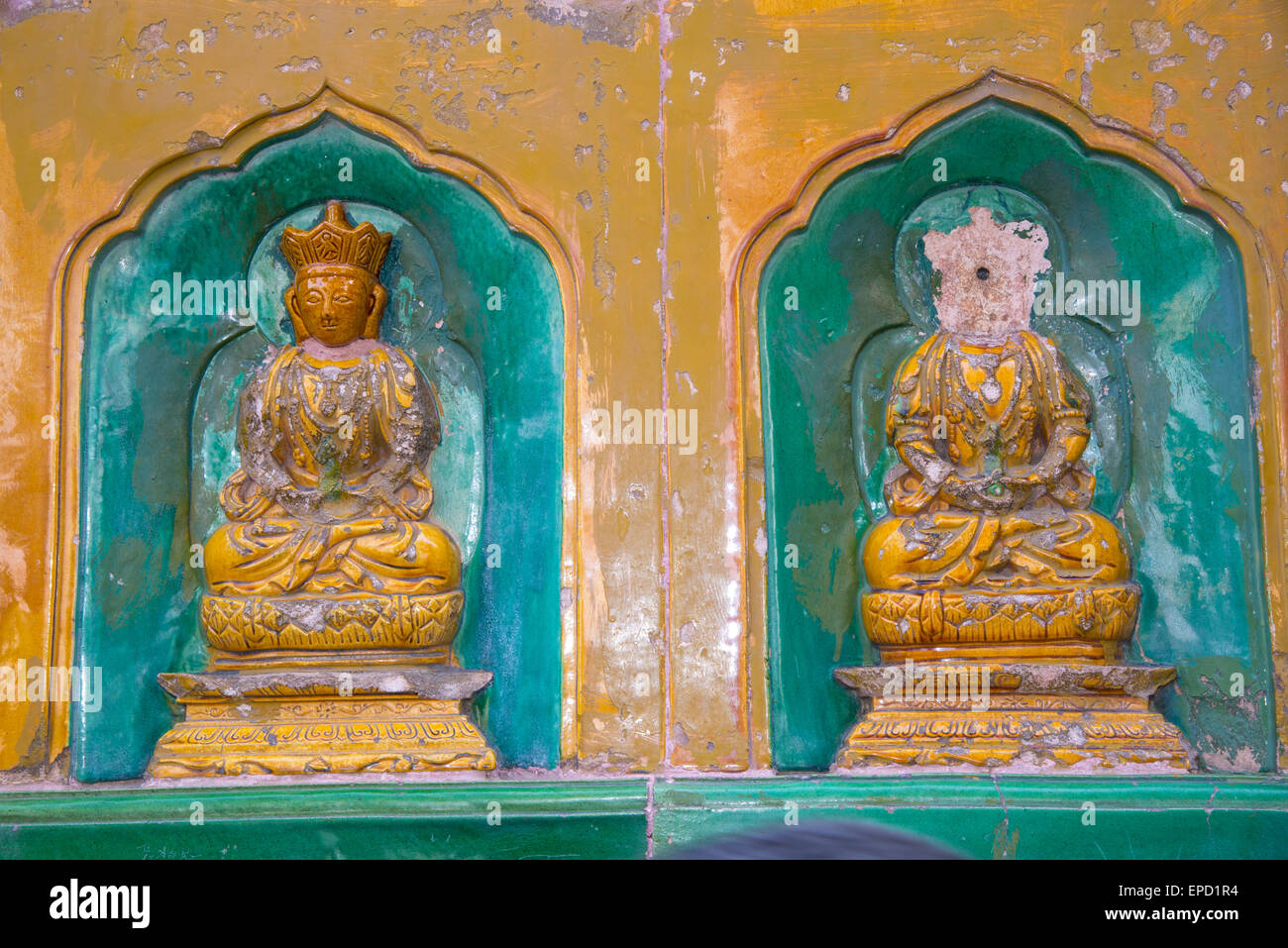 Les petites sculptures de bouddha au palais d'été de Beijing Chine Banque D'Images