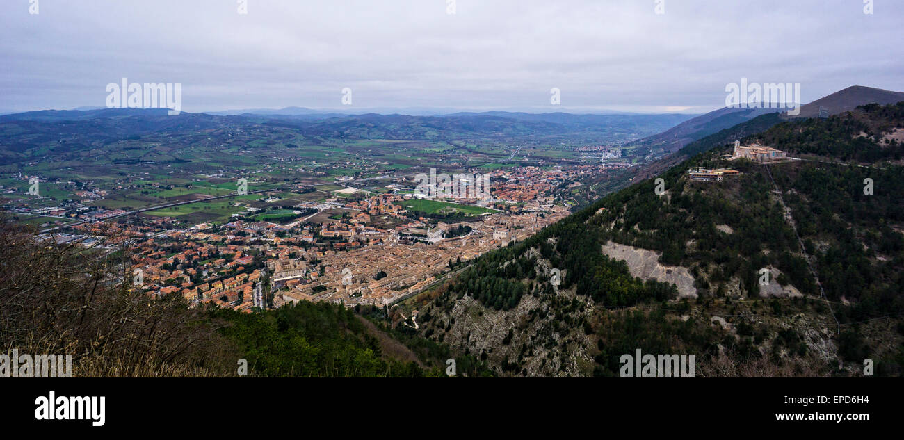 Vue aérienne de l'ancien de Gubbio towm, Ombrie, Italie Banque D'Images