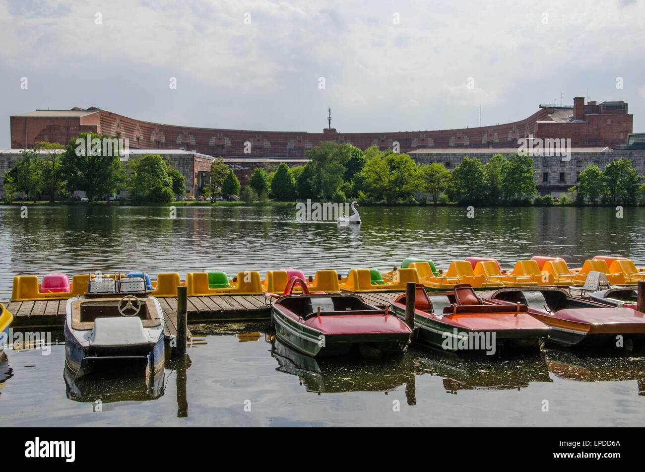 Centre de documentation du parti nazi à Nuremberg Rally motif juste au-delà de l'Dutzendteich, une zone de loisirs Banque D'Images