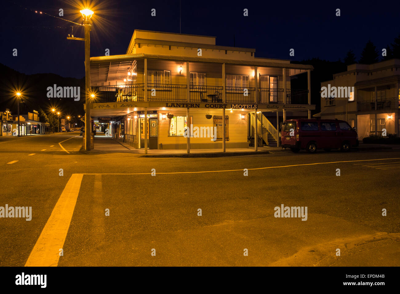 La Lanterne Motel à Reefton, Nouvelle-Zélande. La première place dans l'hémisphère sud à avoir l'électricité. Banque D'Images