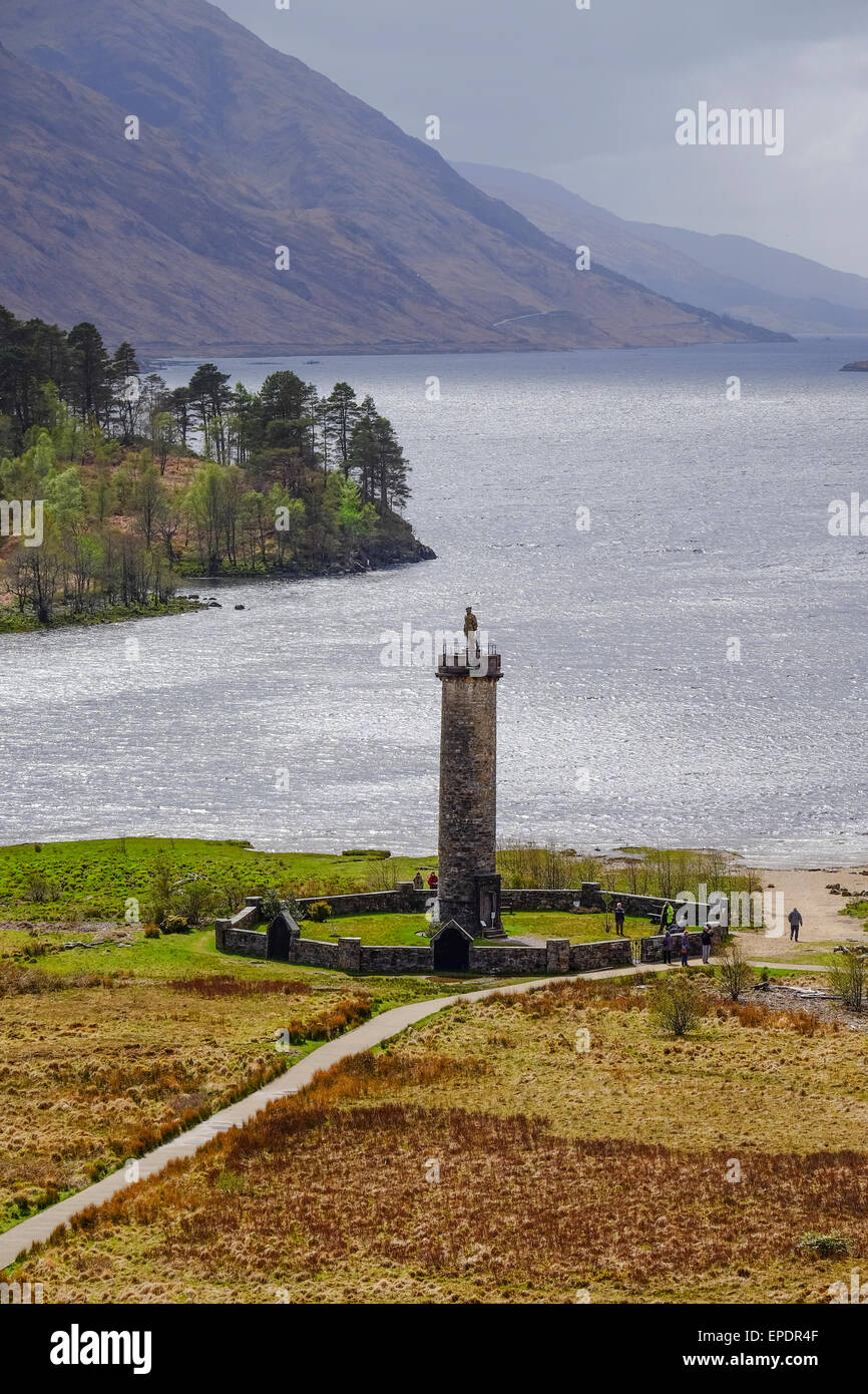 Ecosse : le Glenfinnan Monument situé sur la route entre Fort William et Mallaig Banque D'Images