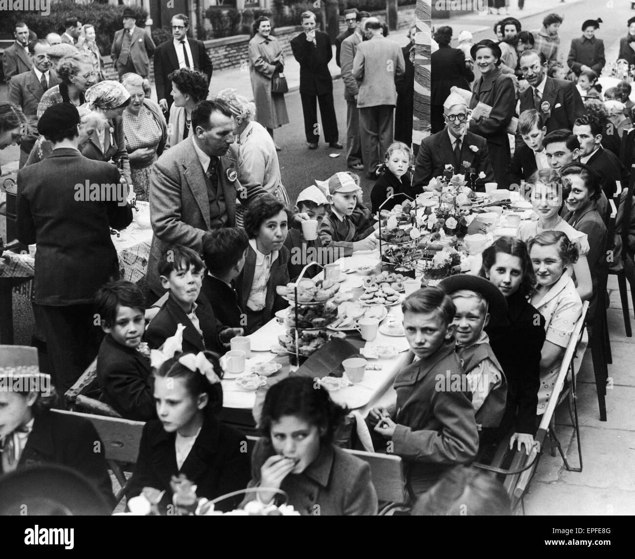 Street Party, Coronation Day 2 juin 1953. Saville Road, Blackpool. Banque D'Images