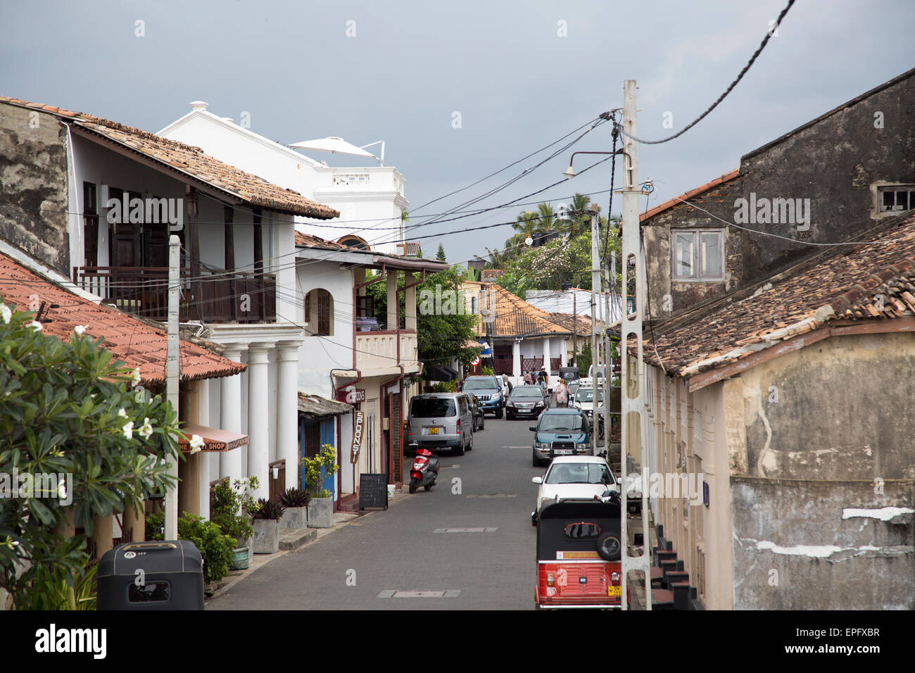 Rue de la ville historique de Galle, au Sri Lanka, en Asie Banque D'Images