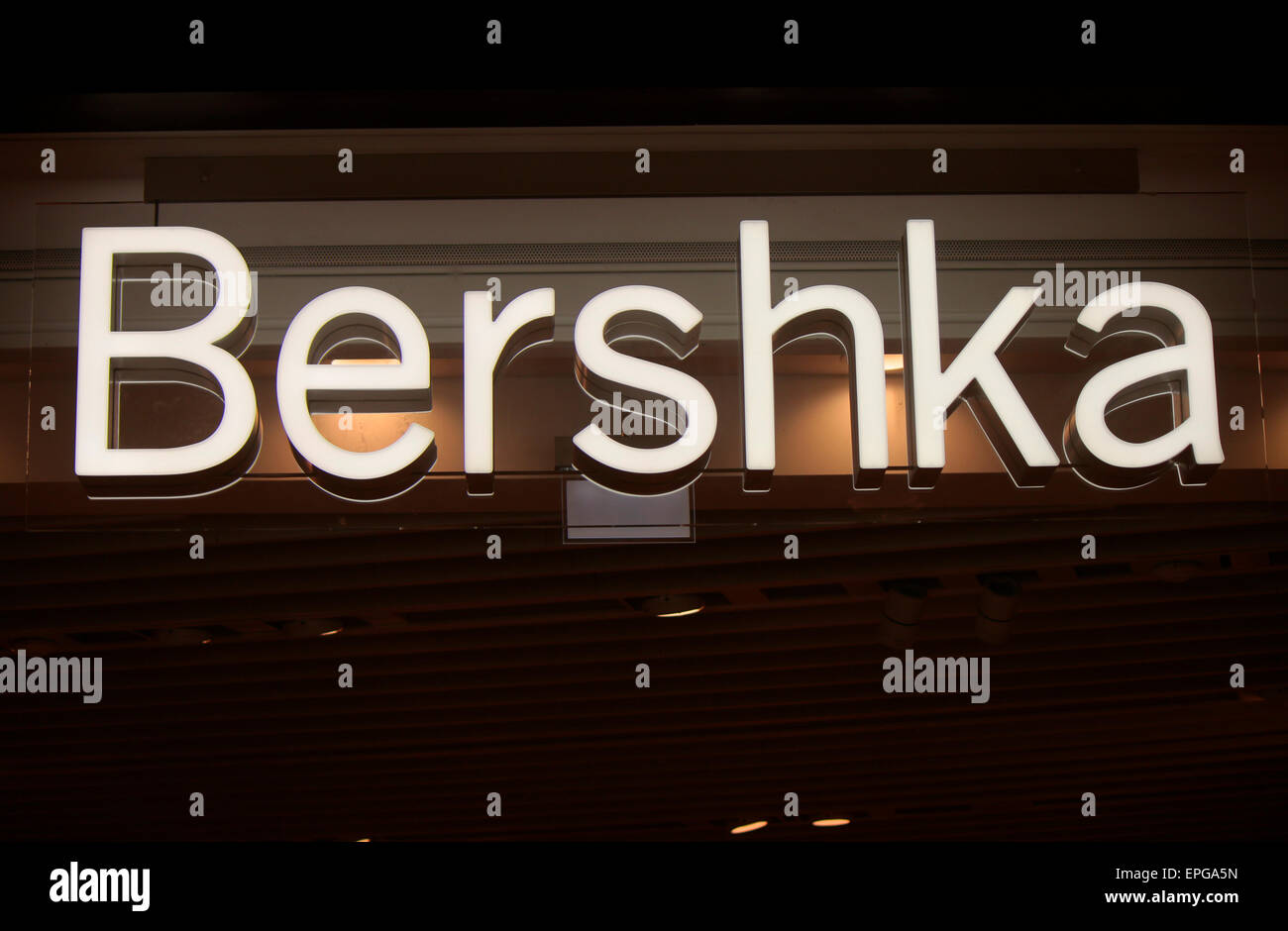 Markennamen : 'Bershka', Berlin. Banque D'Images