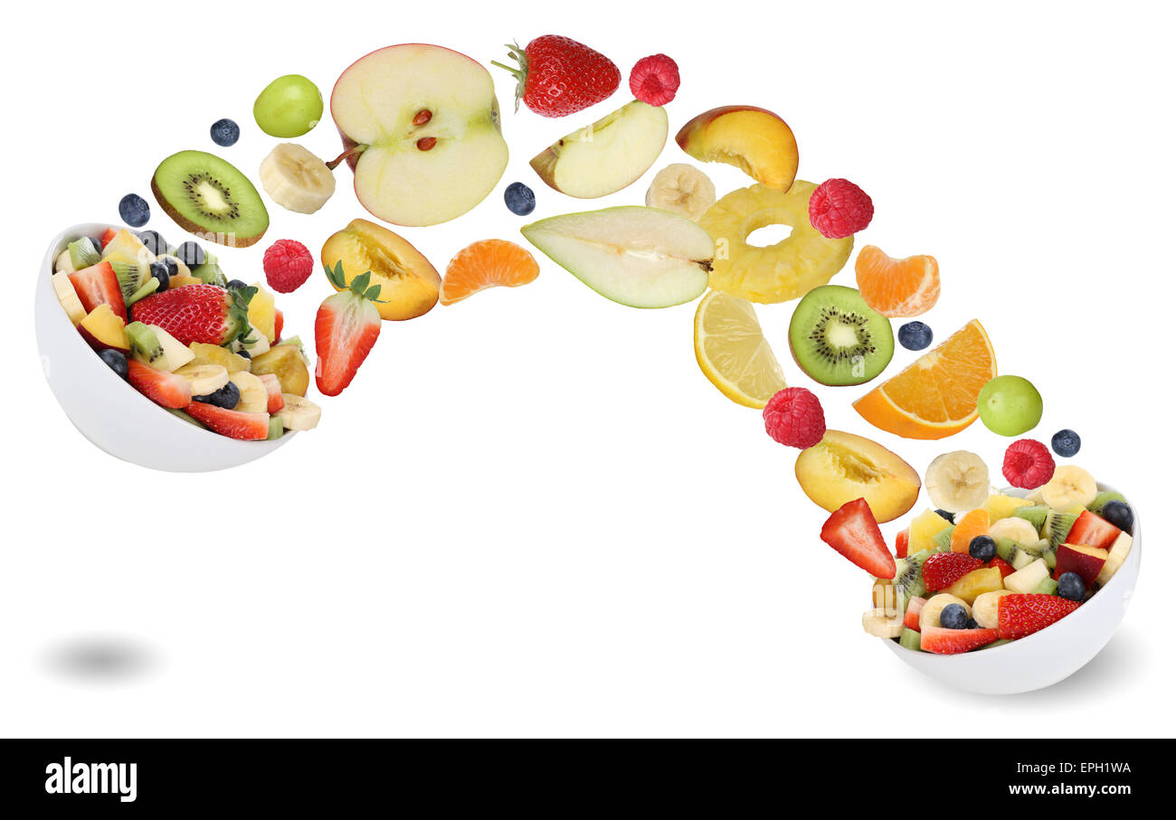 Gesundes Essen Frucht Salat mit Früchte wie Orange, Banane, Apfel und Erdbeere Banque D'Images