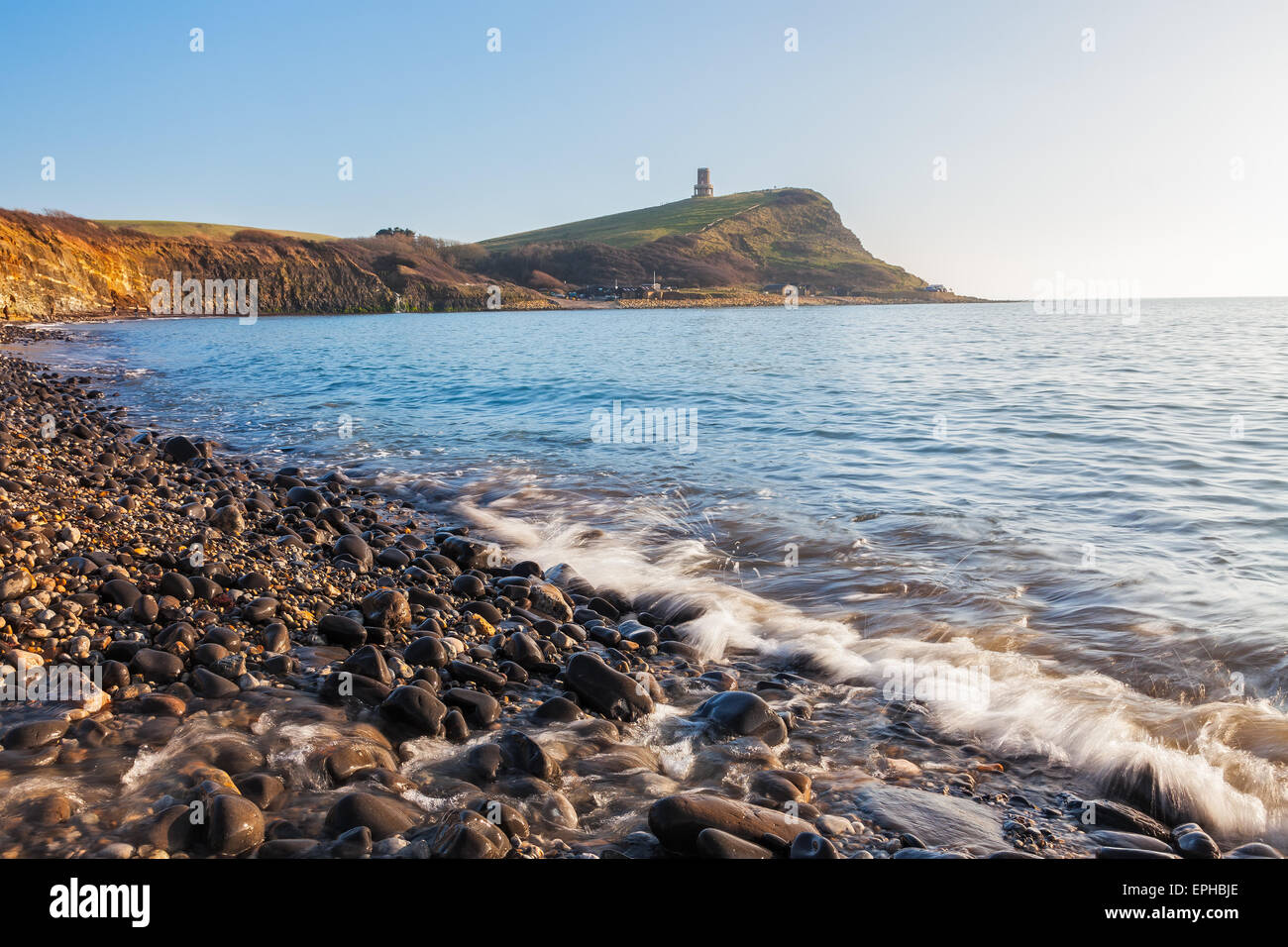 Belle plage de galets à Kimmeridge Bay sur la côte jurassique du Dorset England UK Europe Banque D'Images