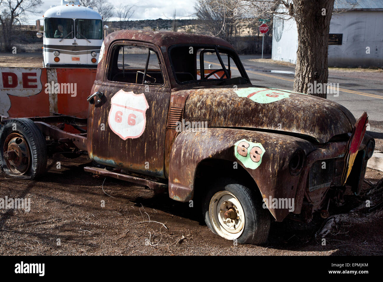 Vieux Camion dans Seligman Arizona Banque D'Images Vieux Camion dans Seligman Arizona Banque D'Images