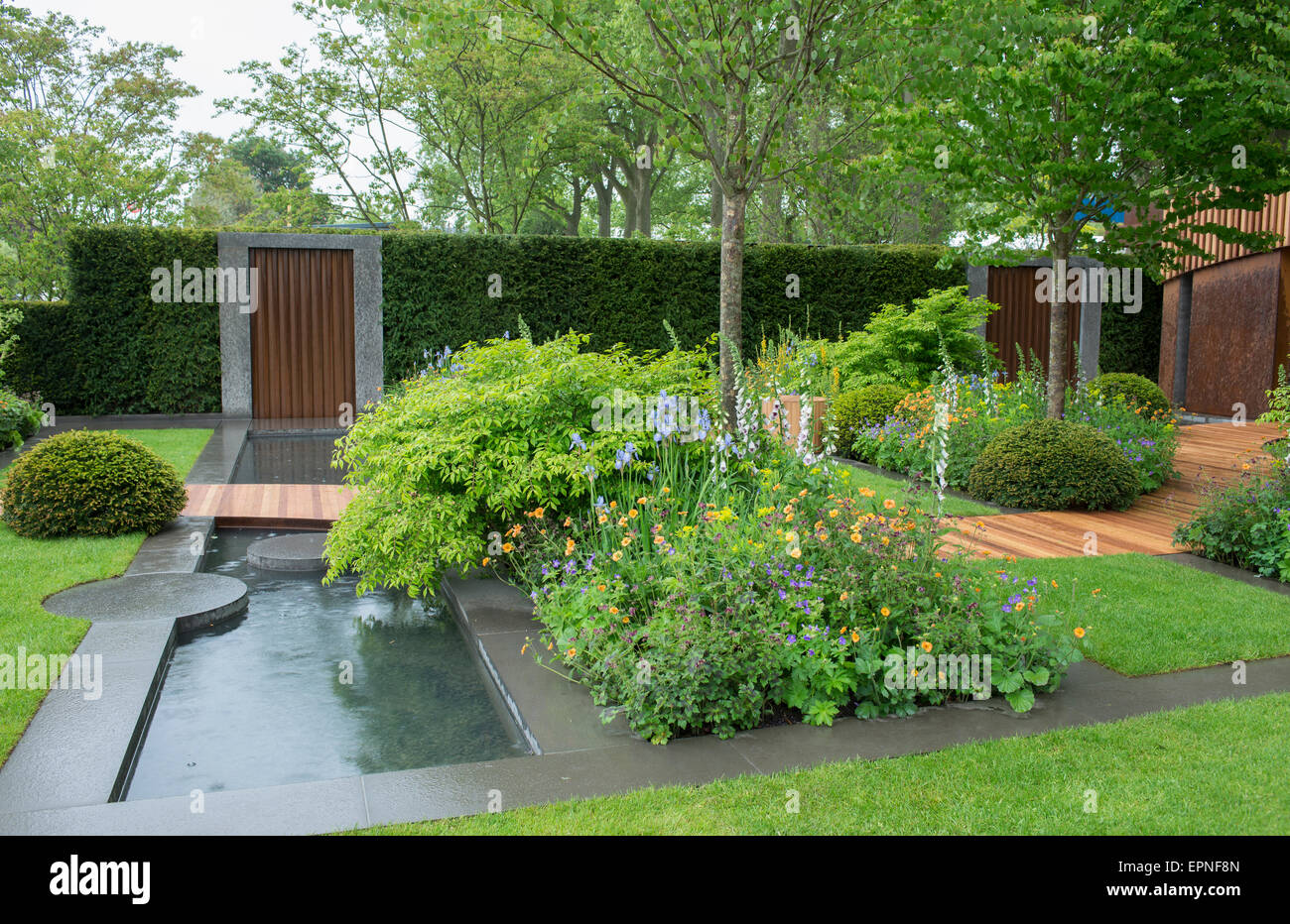 2015 RHS Chelsea Flower Show, l'Homebase Urban Retreat Garden, conçu par Adam Frost Banque D'Images