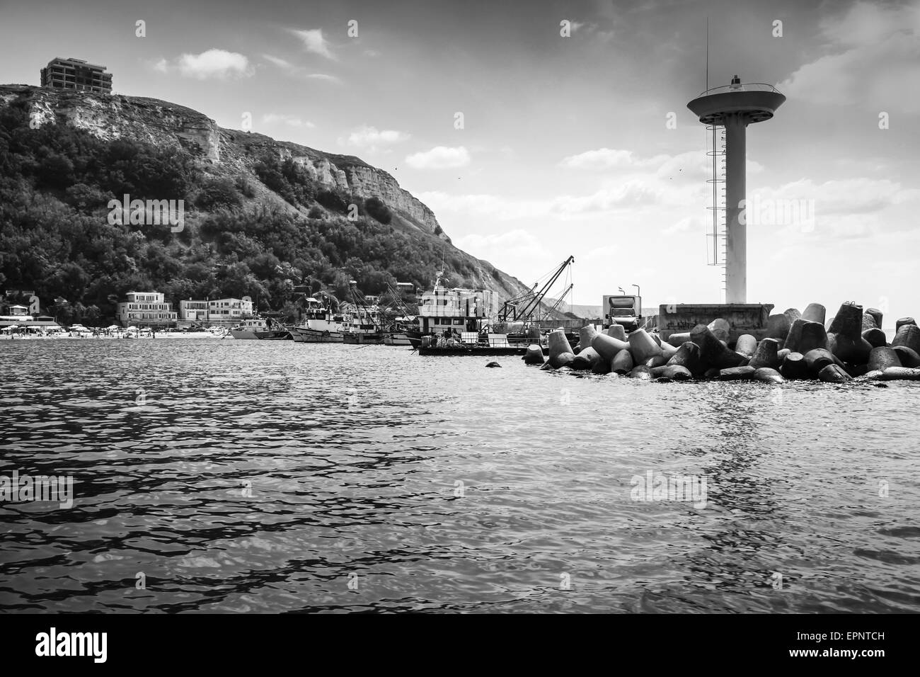 Entrée du port de Kavarna, ville côtière et station balnéaire dans la région de la Dobroudja du nord-est de la Bulgarie, la côte de la Mer Noire Banque D'Images