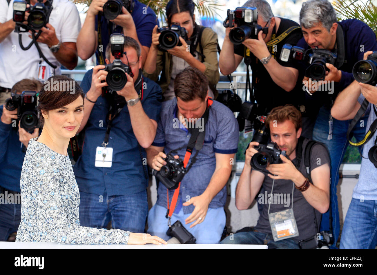 Cannes, France. 20 mai, 2015. L'actrice Rachel Weisz, Jeunesse Photocall 68 ème Festival du Film de Cannes Cannes, France, 20 mai 2015 Le village78901 Allstar Crédit : photo library/Alamy Live News Banque D'Images