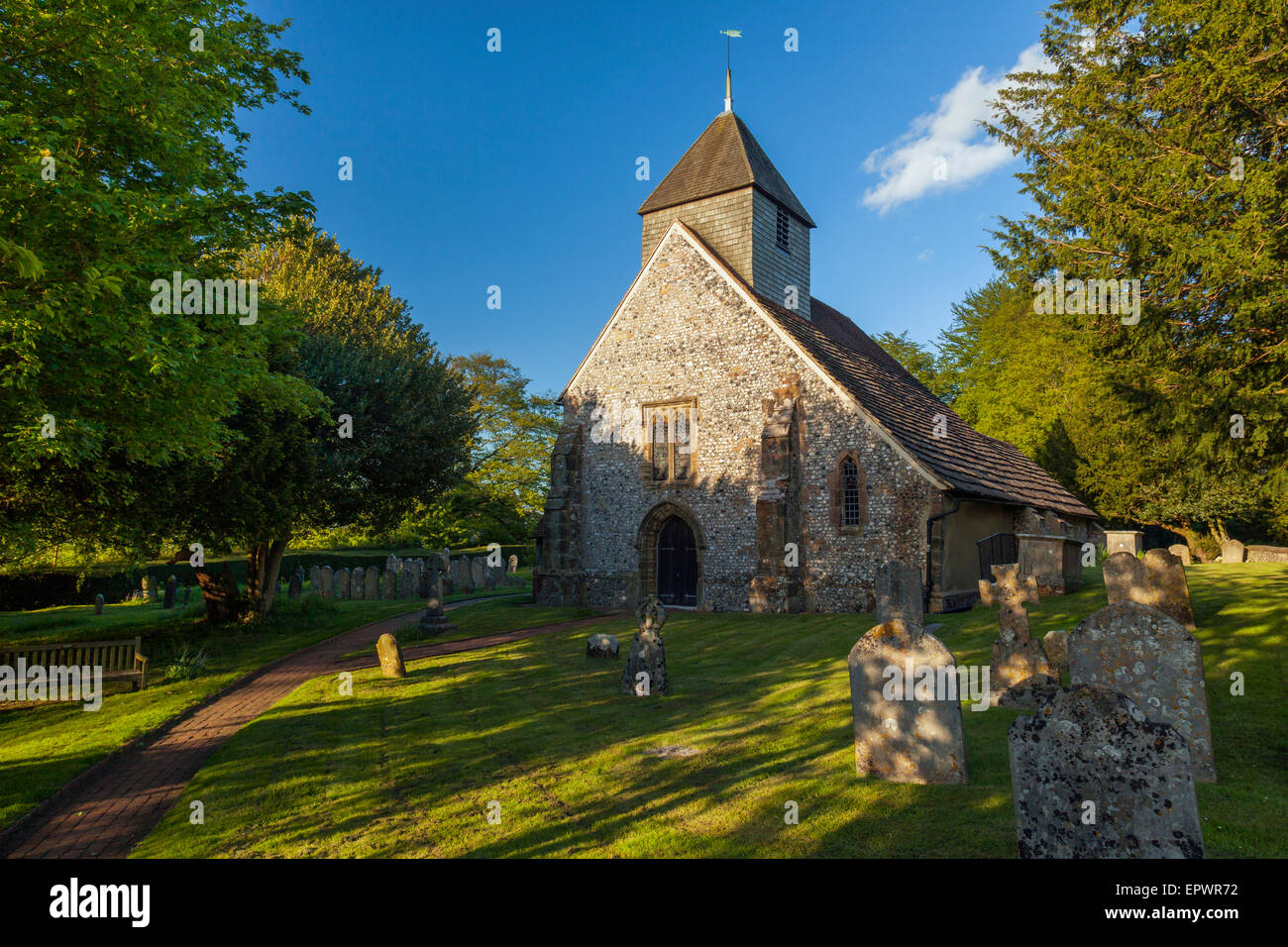 Après-midi de printemps à l'église St Martin à Ditchling, East Sussex, Angleterre. Banque D'Images