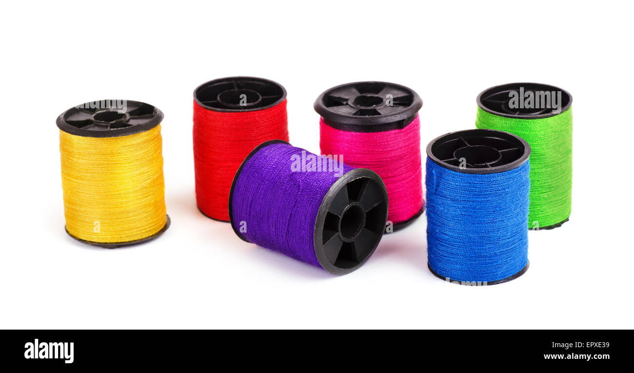 Divers thread spools sur fond blanc Banque D'Images