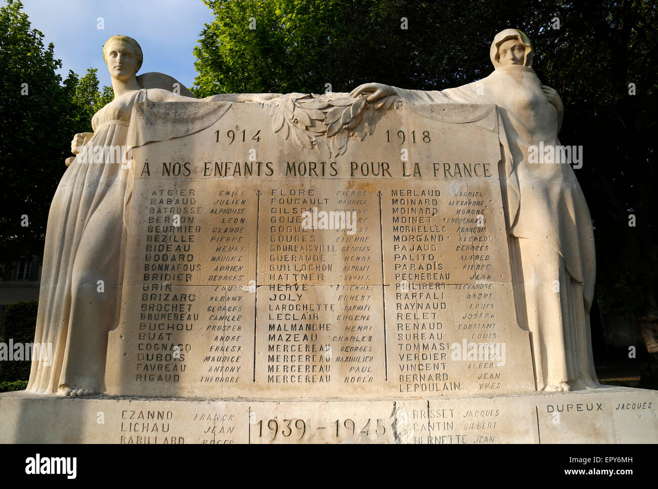 Monument aux morts de Saint-Martin-de-Ré, Charente-Maritime, France. Banque D'Images