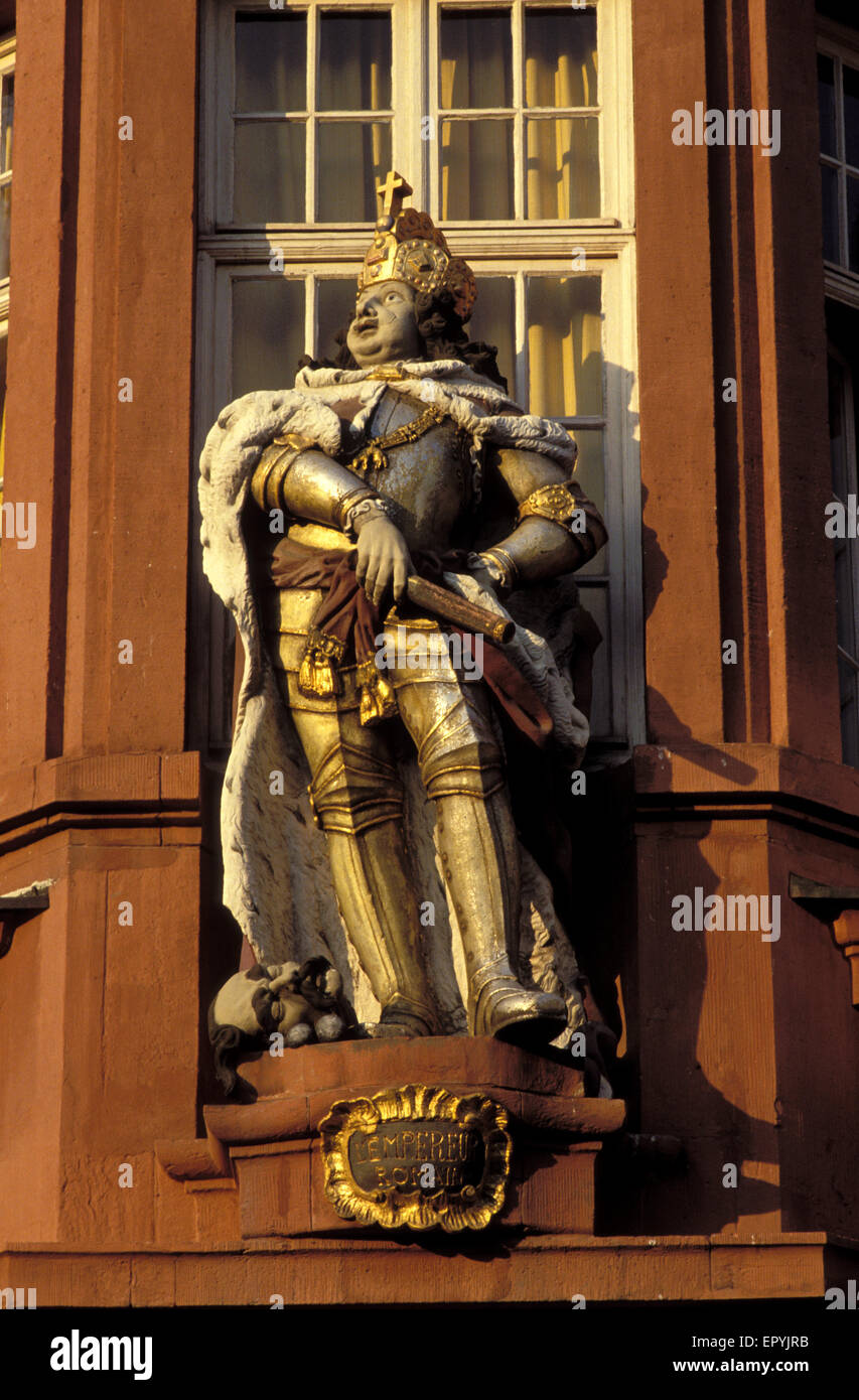 DEU, Allemagne, Mayence, statue de l'empereur Charles VII à la Chambre 'Zum Kaiser Roemischen', une partie de le musée Gutenberg. DEU, De Banque D'Images