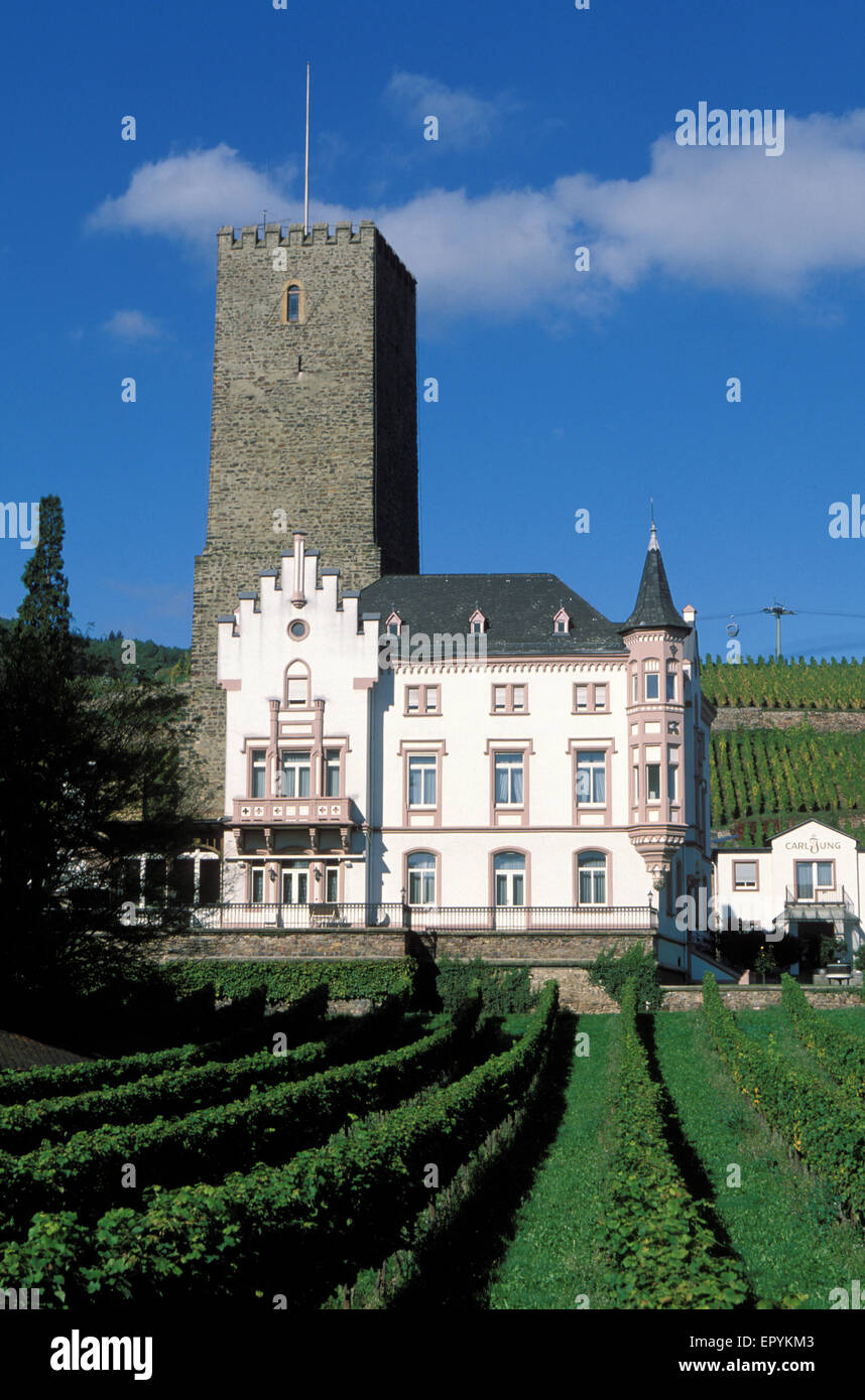 DEU, l'Allemagne, la région du Rheingau, ruedesheim au bord du Rhin, l'Boosen château. DEU, Deutschland, Rheingau, Ruedesheim am Rhein, die Banque D'Images