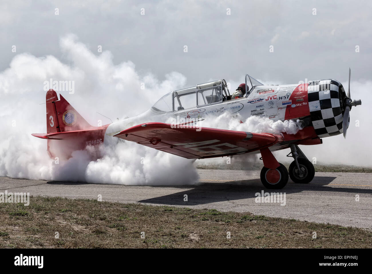 North American AT6 Texan de l'équipe de l'AEROSHELL Banque D'Images