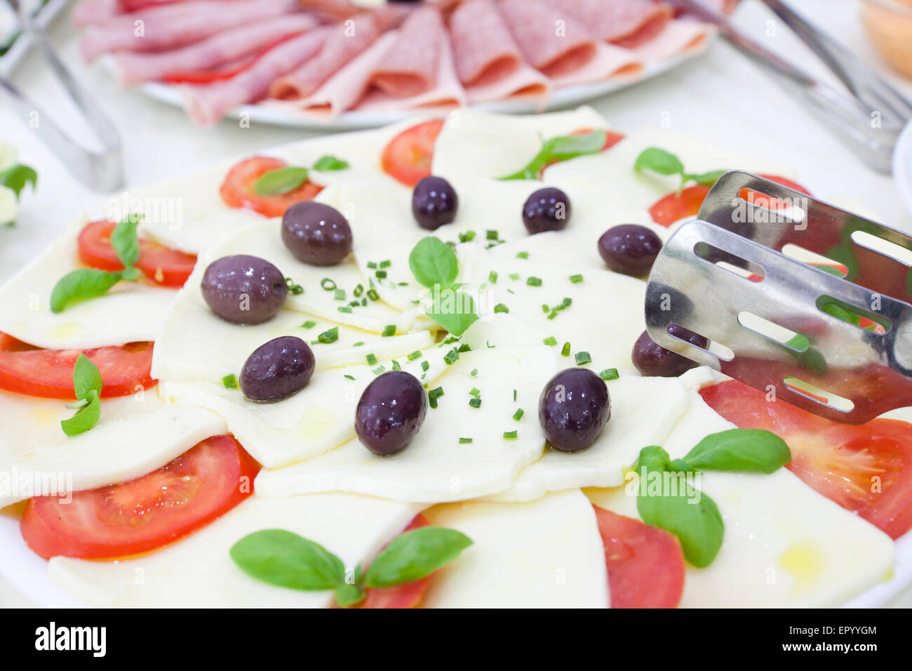 Sur la table de petit-déjeuner de l'hôtel Banque D'Images