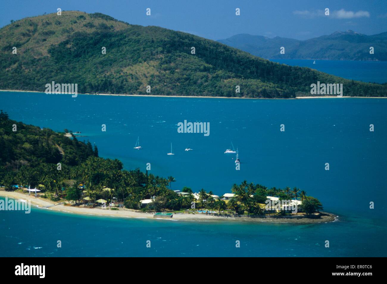 L'Australie, Queensland, Whitsunday Islands, Daydream Island et en arrière au Nord Molle Island (vue aérienne) // Australie, Queensland, W Banque D'Images