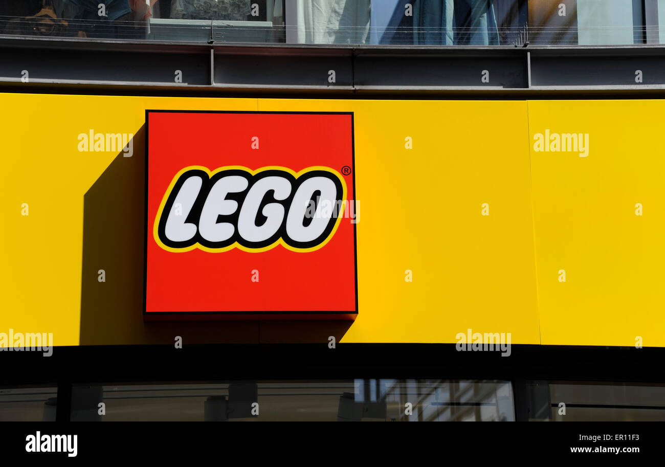 Cologne, Koln,boutique Lego Hohe,strass,zone piétonne,Rhénanie du Nord-Westphalie,Allemagne Banque D'Images