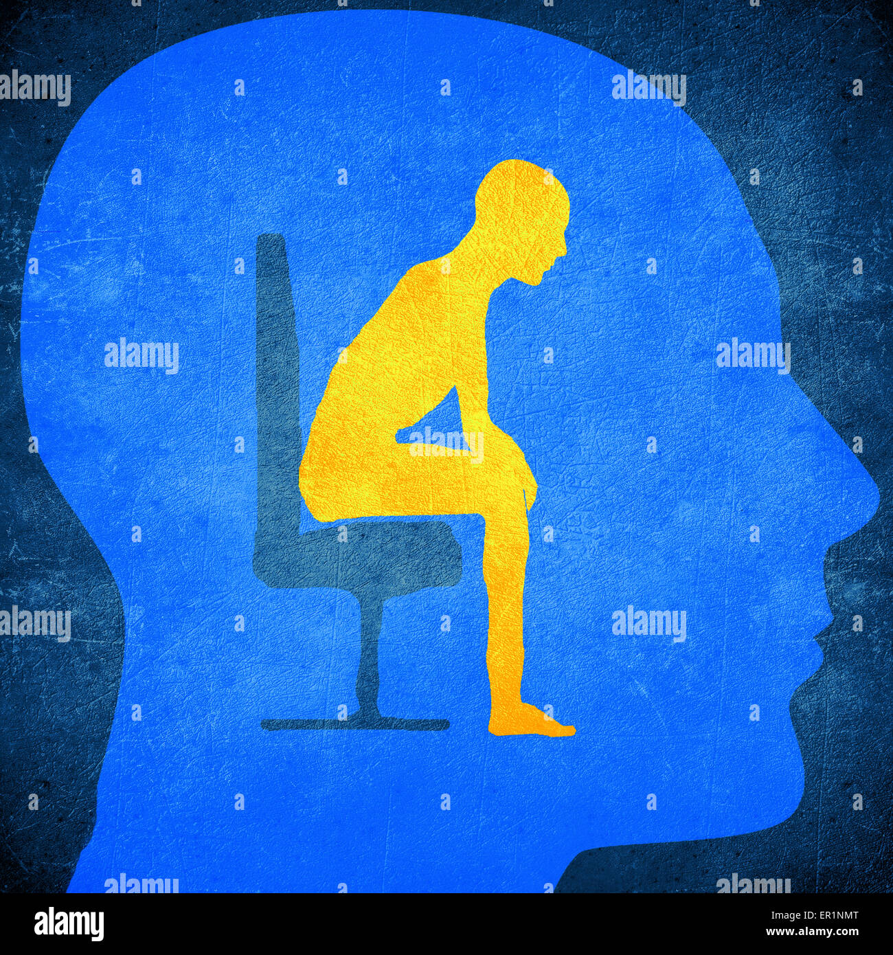Tête humaine bleu silhouette avec un homme assis à l'intérieur concept psychologie Banque D'Images