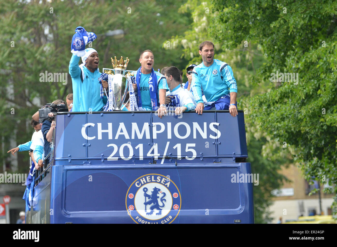 Chelsea, London, UK. 25 mai 2015. Le Club de Football de Chelsea Premier League revue de la victoire. Crédit : Matthieu Chattle/Alamy Live News Banque D'Images