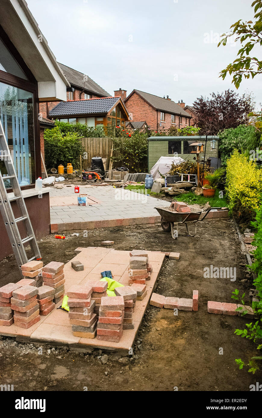 Patio Jardin en construction. Banque D'Images