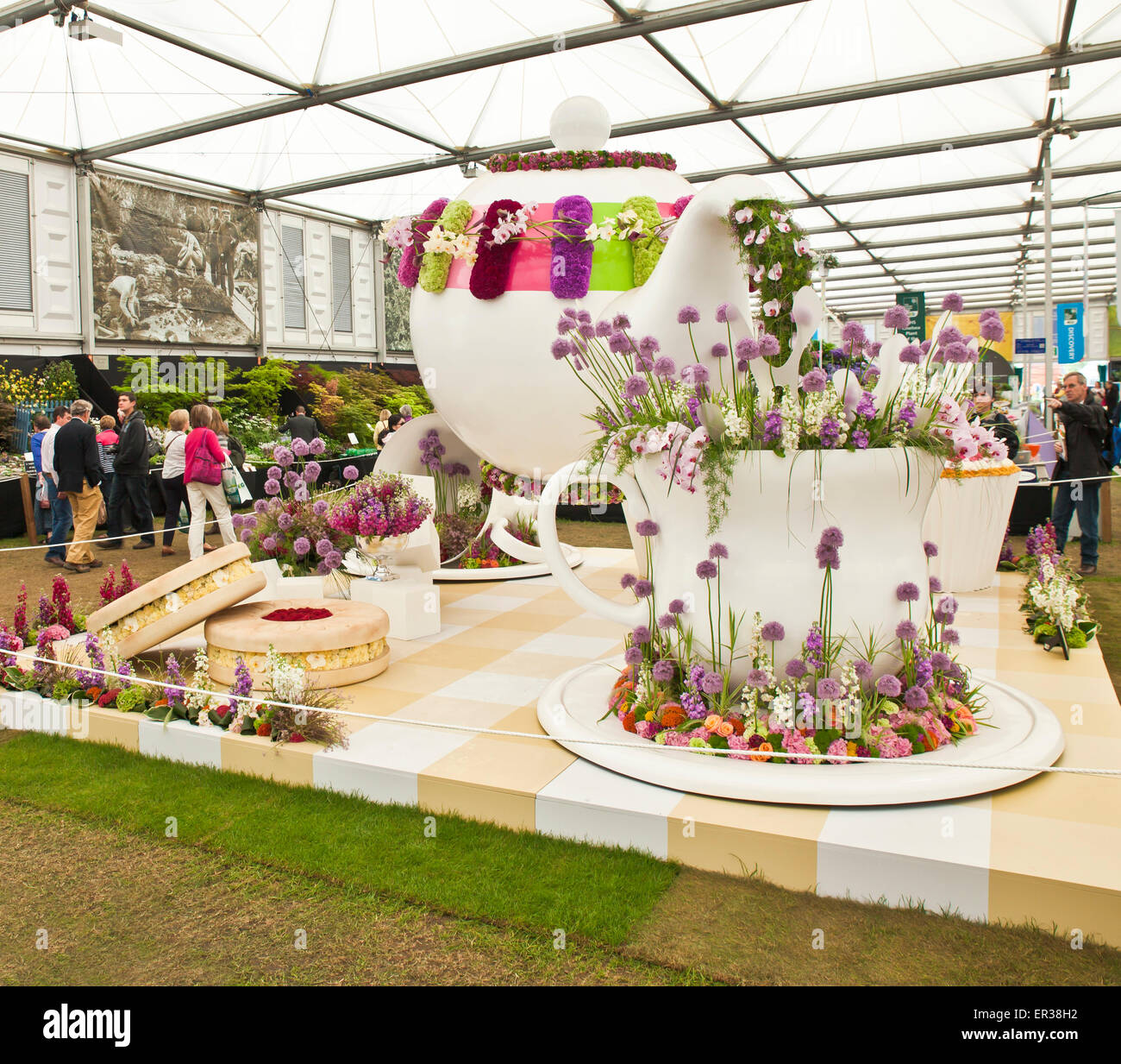 Chelsea Flower show, à l'intérieur du grand pavillon. Banque D'Images