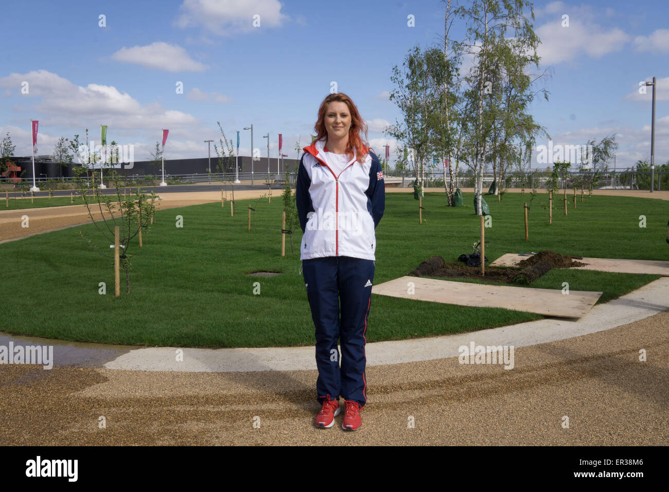 Londres, Royaume-Uni, 26 mai 2015 : jessica - Jane Applegate, MBE participe au Parc olympique ouvre un nouveau verger pour marquer la Semaine de l'arbre à Londres M Banque D'Images