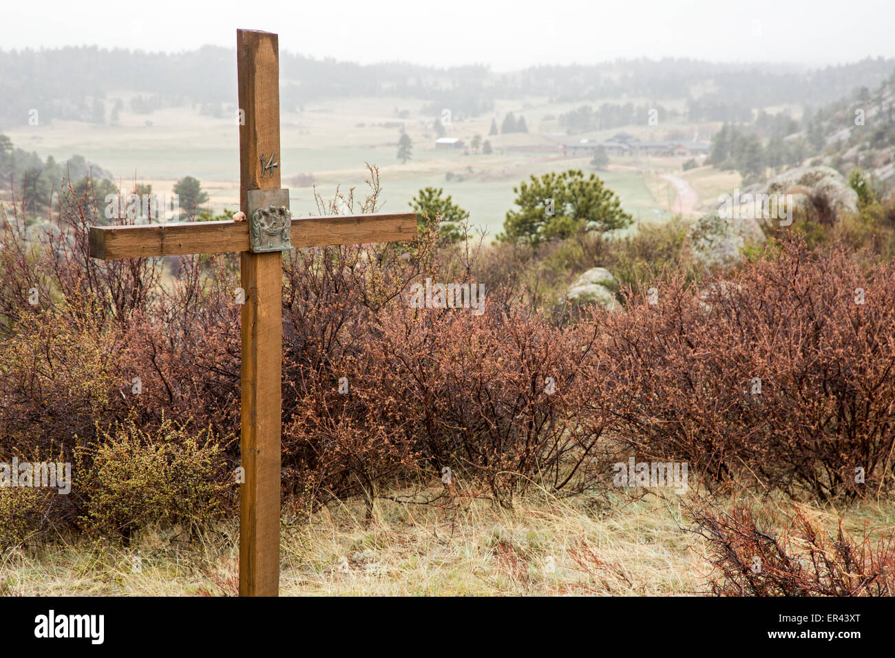 Virginia Dale, Colorado - Le chemin de croix sur une piste en plein air à l'abbaye de St Walburga. Banque D'Images