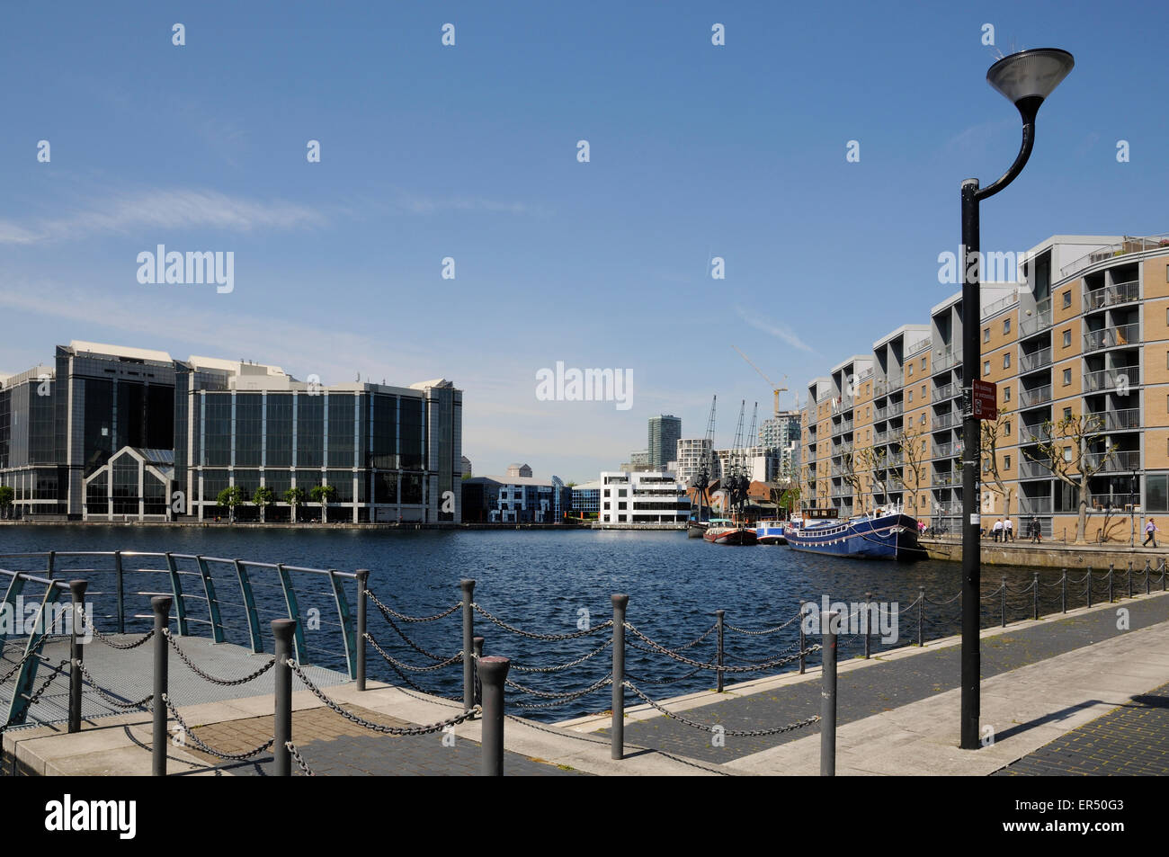 Millwall Dock, près de Canary Wharf, London Docklands Banque D'Images