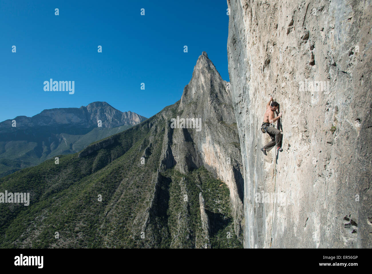 L'homme l'escalade à Potrero Banque D'Images