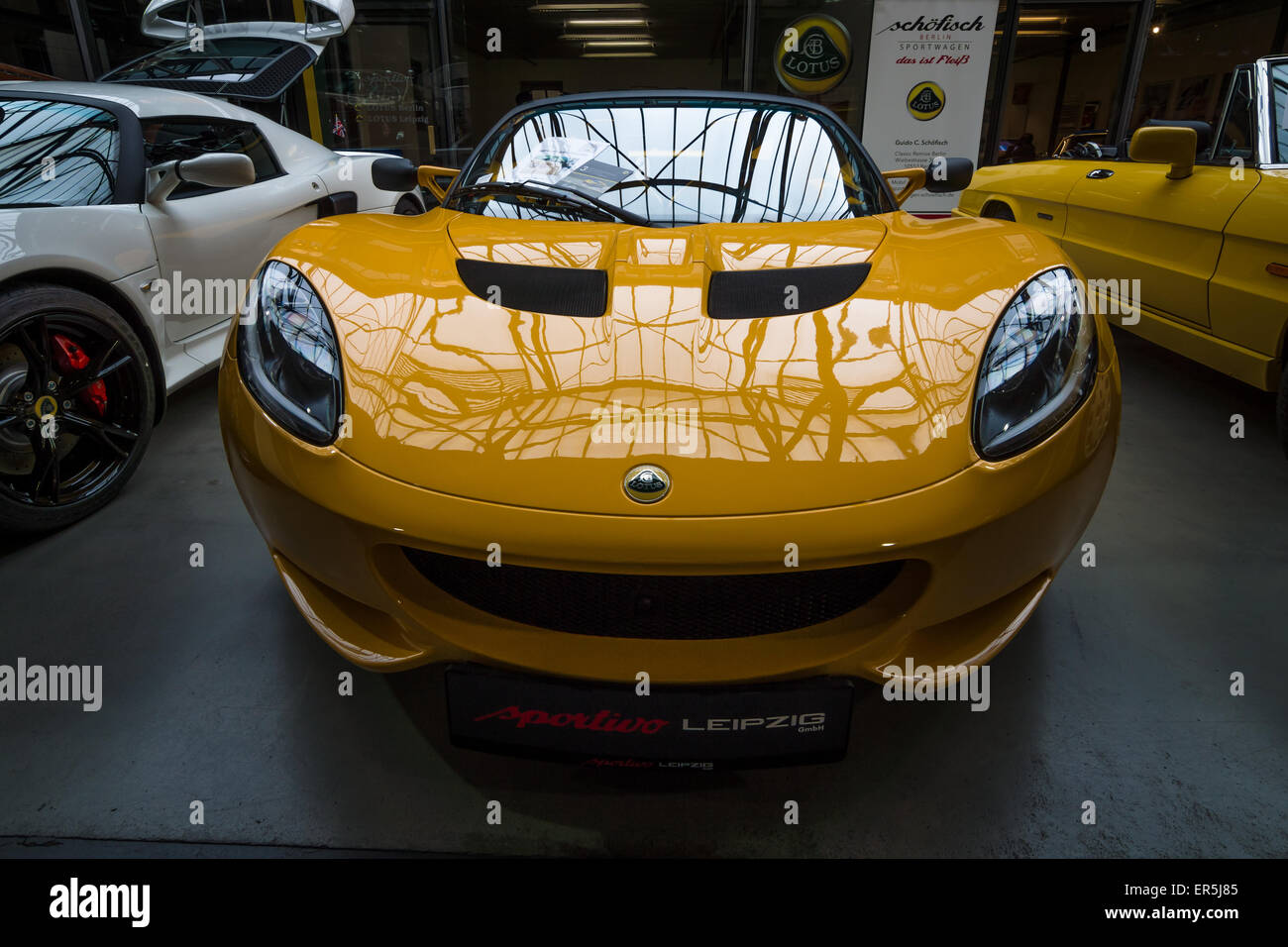 BERLIN - 10 MAI 2015 : voiture de sport Lotus Elise. 28e Journée Oldtimer Berlin-brandebourg Banque D'Images