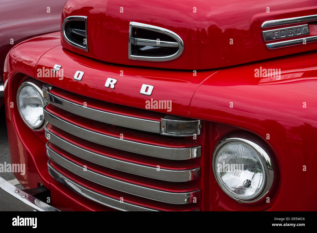 Fragment d'une camionnette pleine grandeur F1 Ford (Ford), 1948 Bonus-Built Banque D'Images