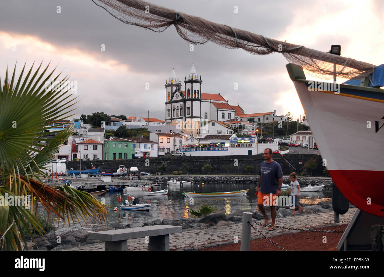 Dans le port de Sao Mateus près de Angra do Heroismo, île de Terceira, Açores, Portugal Banque D'Images