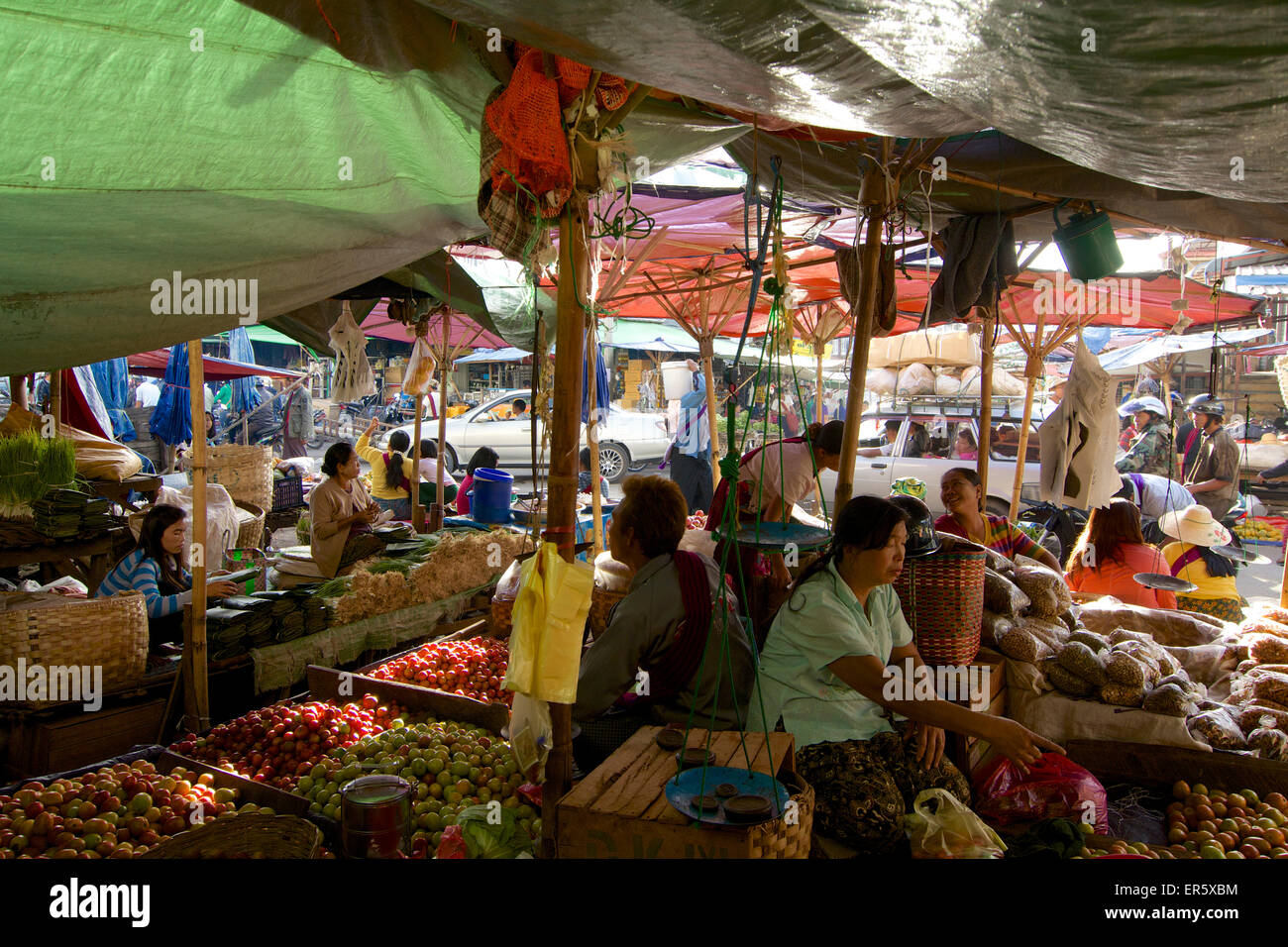 Au marché à Taunggyi, Shan State, Myanmar, Birmanie Banque D'Images