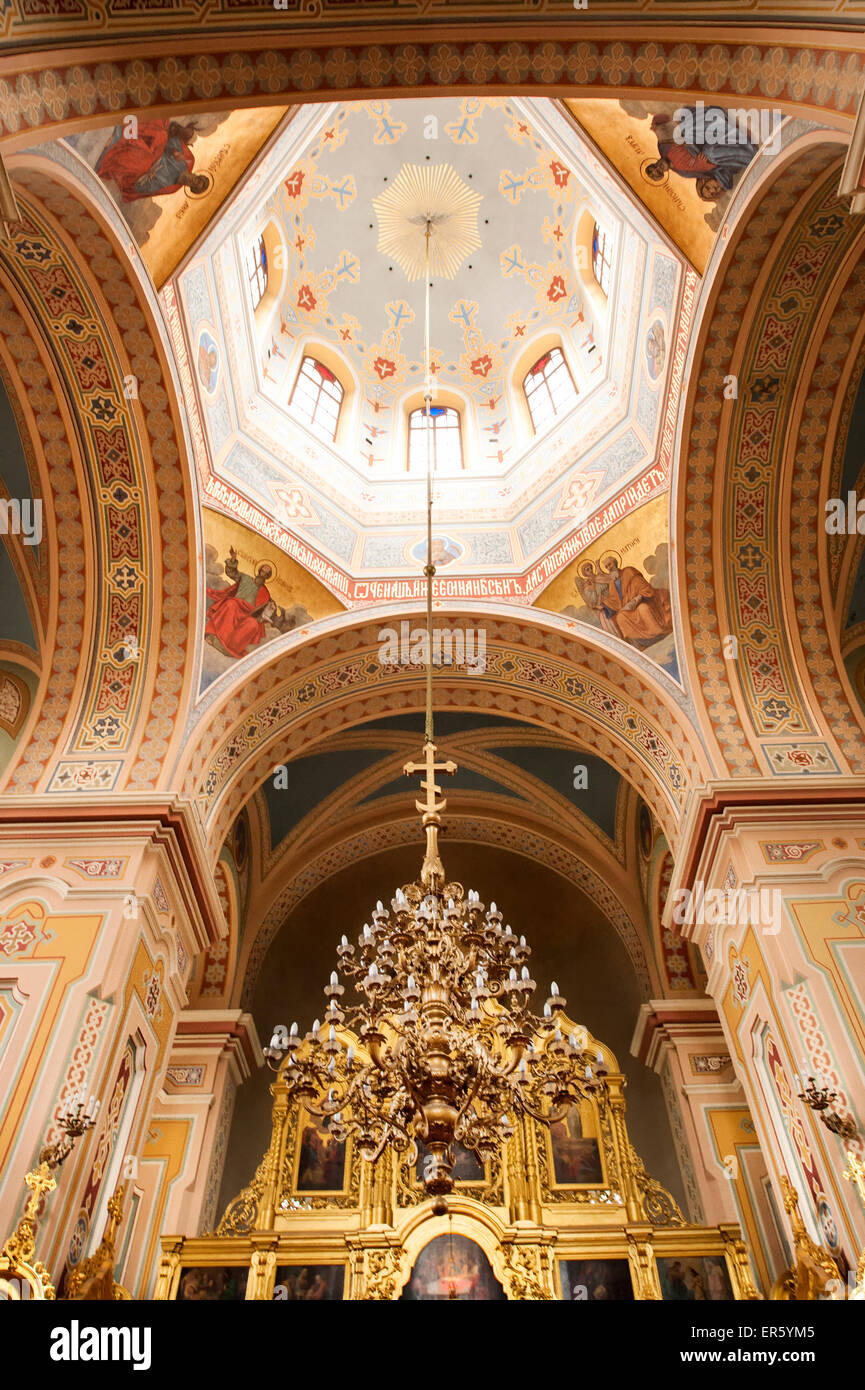 L'un des cinq dômes oignon à l'intérieur de la cathédrale orthodoxe polonaise Maria Magdalena, district de Prague, Varsovie, Pologne, Europe Banque D'Images
