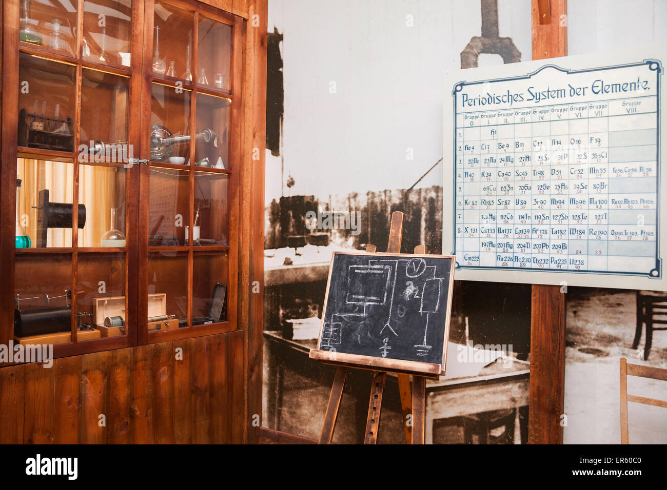 Laboratoire de recréé Madame Marie Curie Skłodowska, physicien et Prix Nobel qui a découvert le polonium et le radium, musée installé Banque D'Images