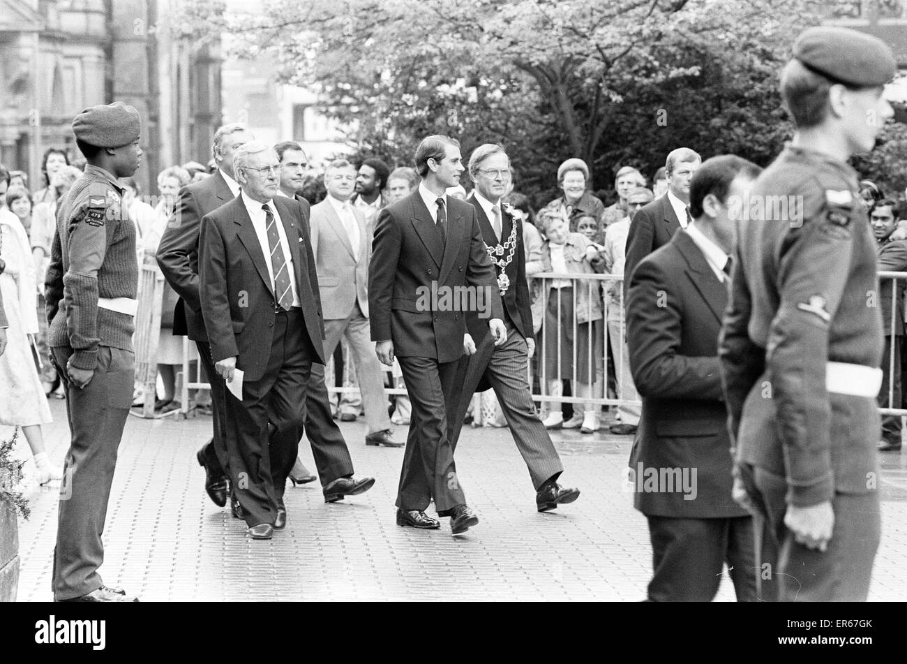 C'est un événement de bienfaisance de coup de grâce royale, tenue à Alton Towers dans le Staffordshire, 15 juin 1987. Prince Edward. Banque D'Images