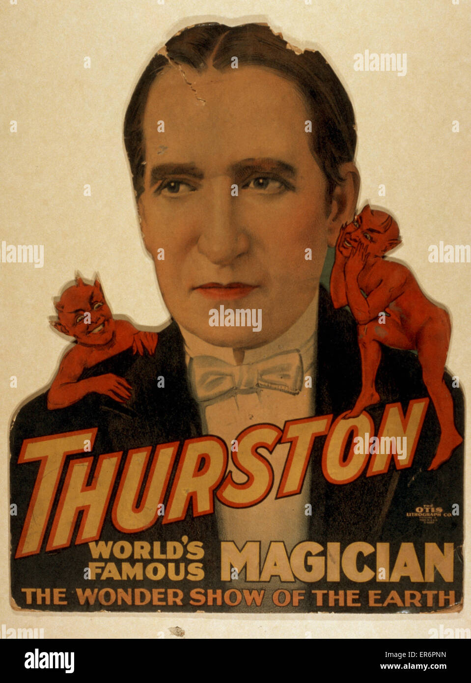 Thurston, célèbre magicien du monde entier, le spectacle de l'oreille Banque D'Images