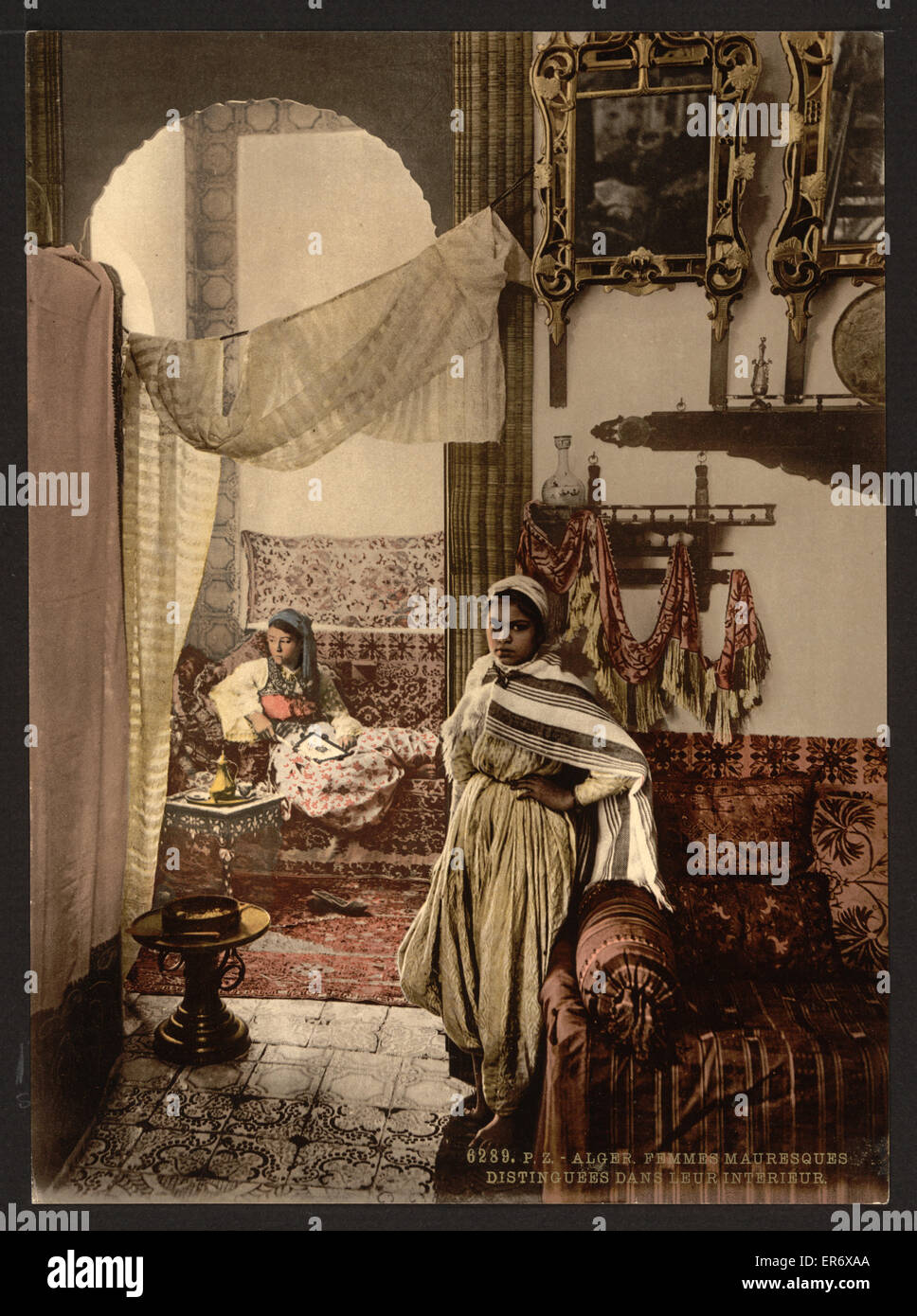 Les femmes mauresques distingués, Alger, Algérie. Date ca. 1899. Banque D'Images