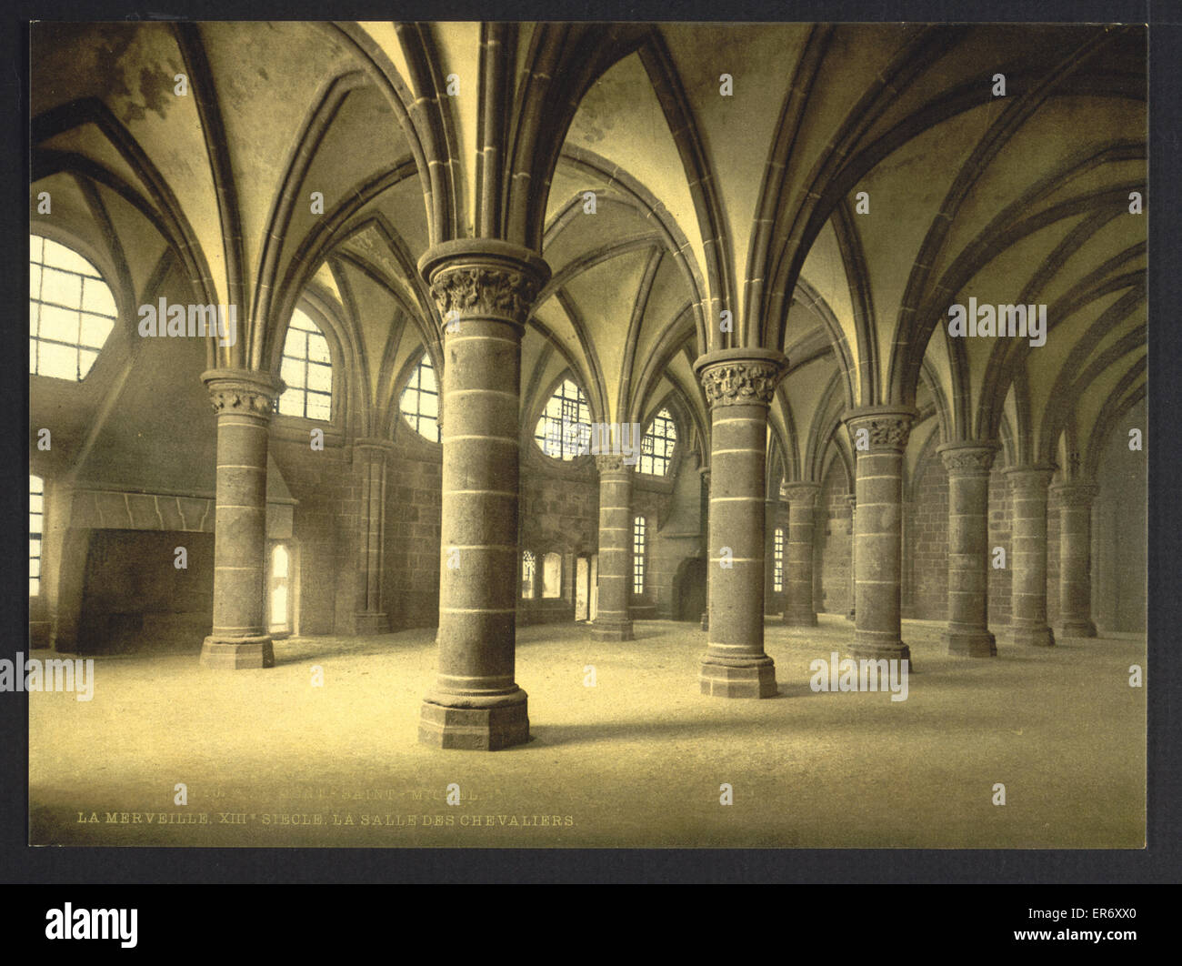 La salle des chevaliers, Mont St. Michel, France Banque D'Images