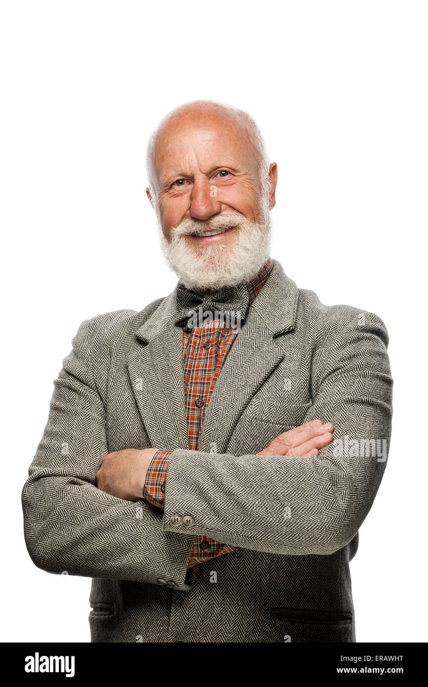 Vieil homme avec une grande barbe et un sourire sur fond blanc Photo ...